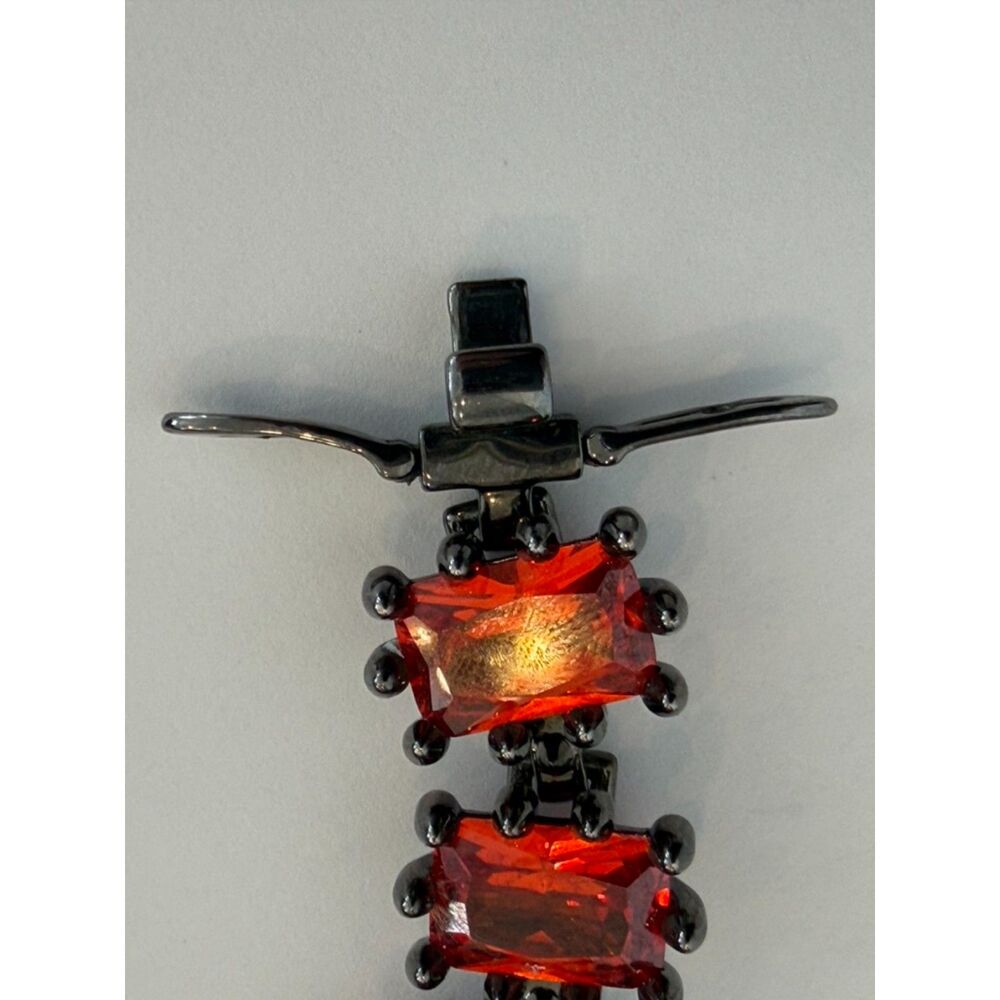 Eddie Borgo Red Crystal Spike Bracelet - Picture 6 of 8